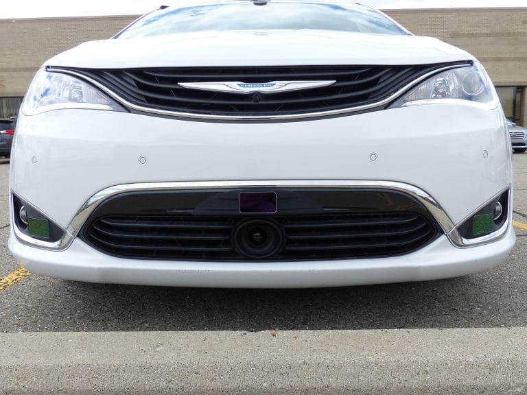 Fully Integrated Cepton LiDARs in Pacifica Bumper